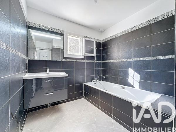 Maison à vendre 9 pièces 181,4 m² Montmagny