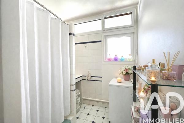 Appartement à vendre 2 pièces 55 m² Le Coudray-Montceaux