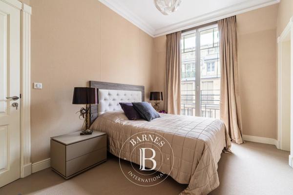 Paris 16ème, Appartement 4 Chambres -  212 m² à vendre