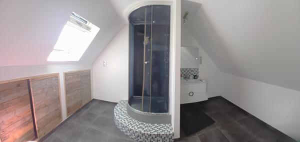 Maison à DOL-DE-BRETAGNE, 35120 - 8 pièces 280m²