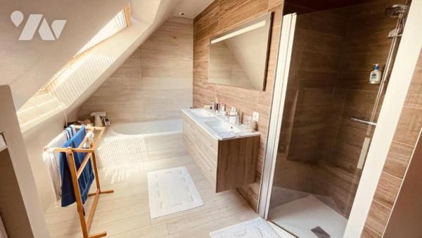 ST PIERRE QUIBERON : Maison 110 M²  environ au calme