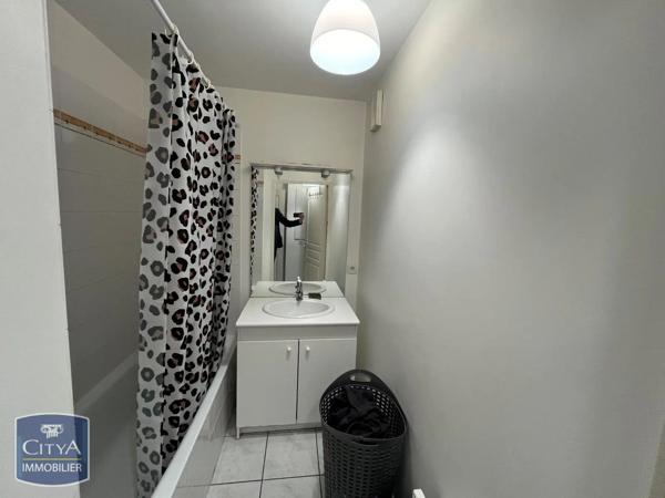Appartement à louer 1 pièce 31.09m² Tours (37200)