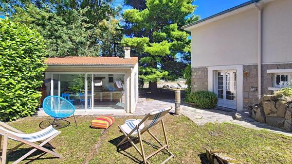 Maison avec piscine, Montplaisir, secteur Recherché