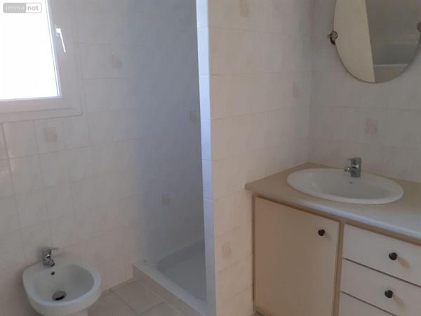 Maison à louer à Cornillé en Ille-et-Vilaine (35500), ref : 35131-213