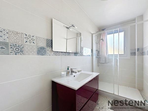 T3 de 73m2 lumineux avec terrasse et cave - Aubagne