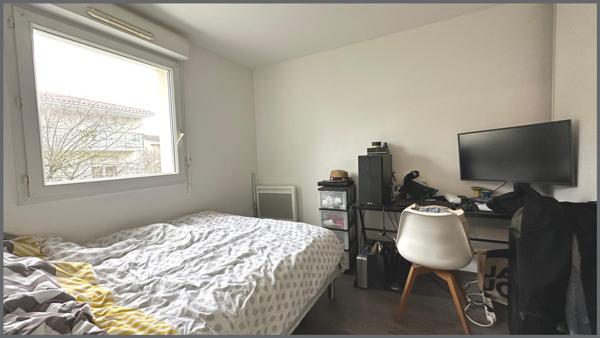 T2 dans une résidence avec piscine !!!