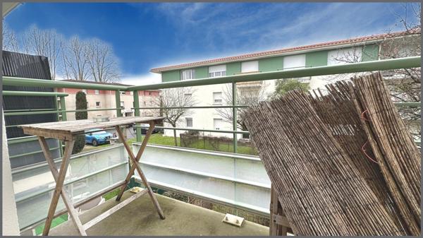 T2 dans une résidence avec piscine !!!