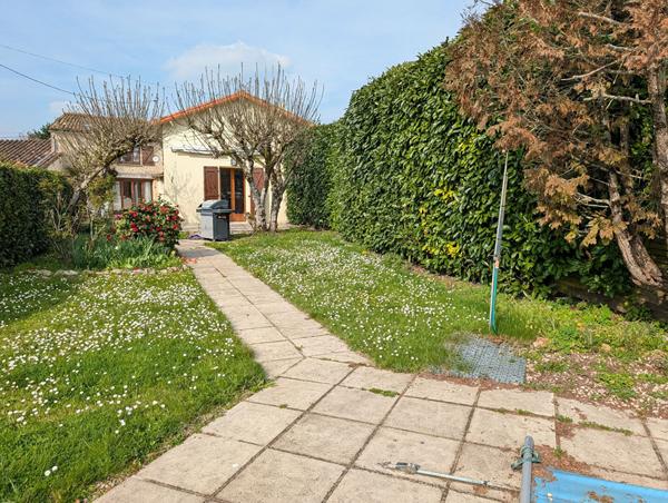 Maison 146 m2, Pamproux 79800