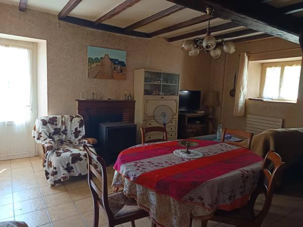 MAISON DE VILLAGE