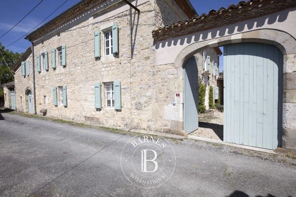 Cordes-sur-Ciel, Bastide 6 Chambres -  300 m² à vendre