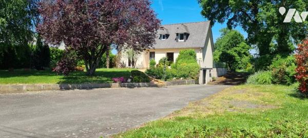 Maison avec terrain et dépendance