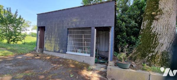 Maison avec terrain et dépendance