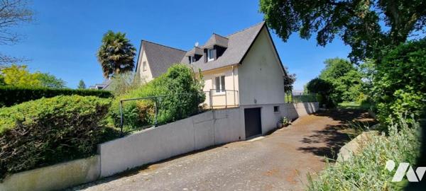 Maison avec terrain et dépendance