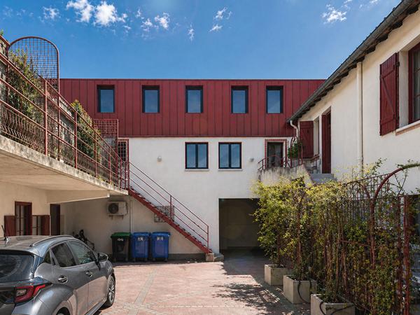 A vendre Côte Pavée ? Superbe duplex rénové par architecte, esprit loft