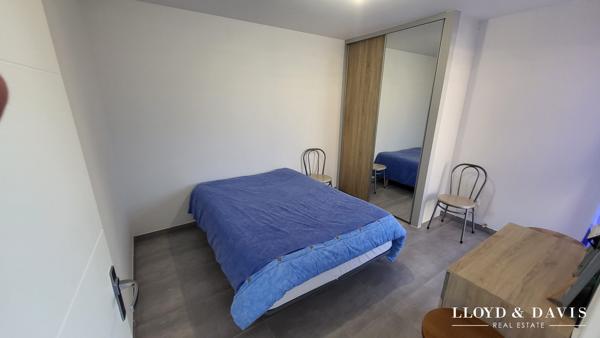 Apt T2 avec terrasse, jardin et place parking couverte sécurisée