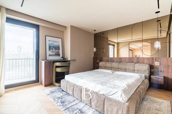 Paris 16ème, Appartement 2 Chambres -  104 m² à vendre