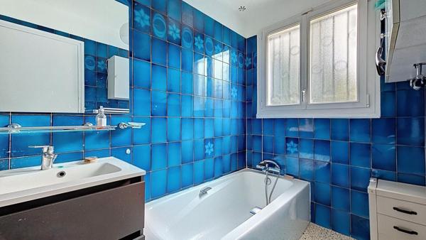 Pavillon 180m², Arboré, Terrain 1143m² piscinable