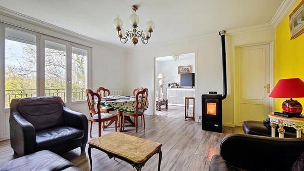 Pavillon 180m², Arboré, Terrain 1143m² piscinable