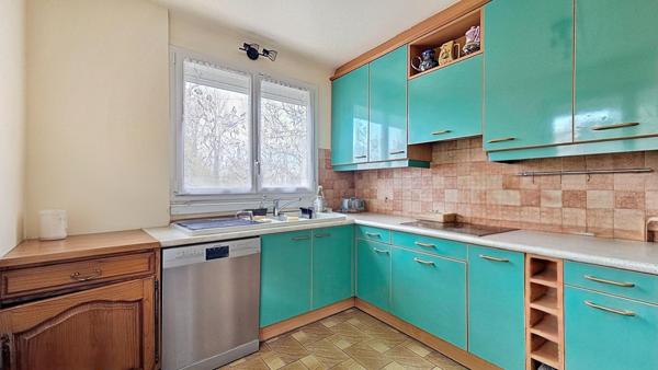 Pavillon 180m², Arboré, Terrain 1143m² piscinable