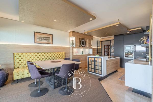 Évian-les-Bains, Appartement 2 Chambres -  131 m² à vendre