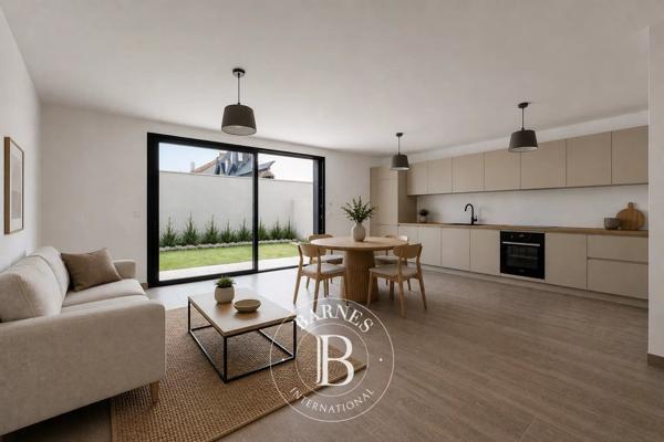 Joinville-le-Pont, Maison 5 Chambres -  130 m² à vendre