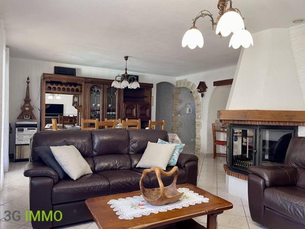 Vente / Maison de plain-pied à Saint-Pierre-en-Faucigny (74800)