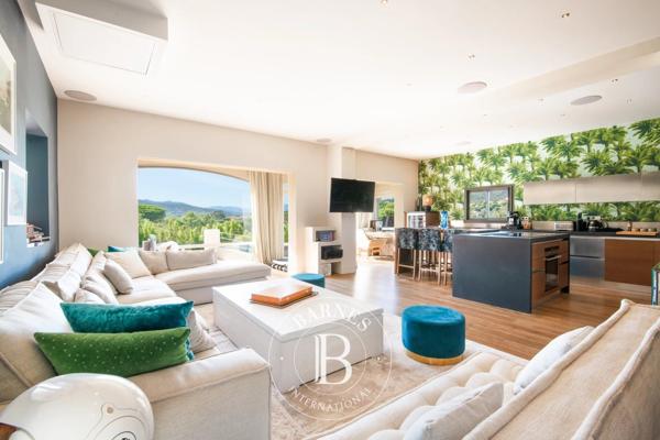 Sainte-Maxime, Villa 4 Chambres -  264 m² à vendre