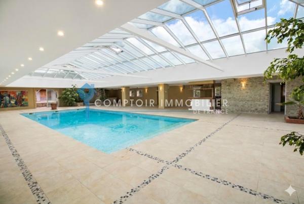 Propriete 7 pièce(s) 5 chambre(s) 330 m²