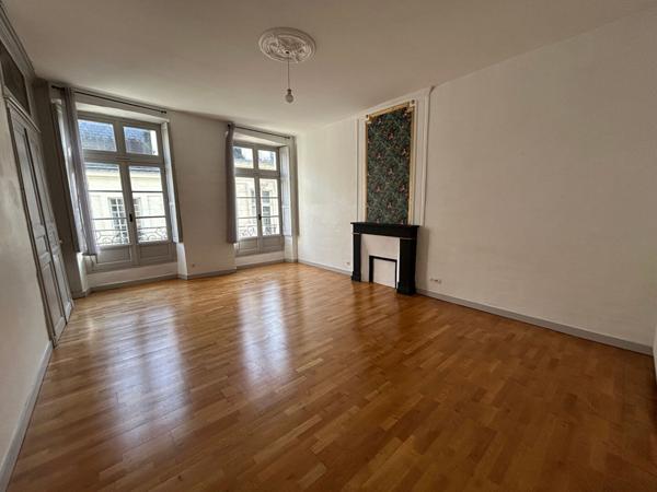 PROCHE CHU FRAND T2,  
Nantes 44000