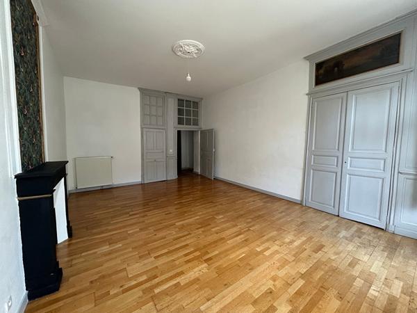 PROCHE CHU FRAND T2,  
Nantes 44000