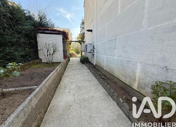 Maison à vendre 6 pièces 119 m² Ruelle-sur-Touvre