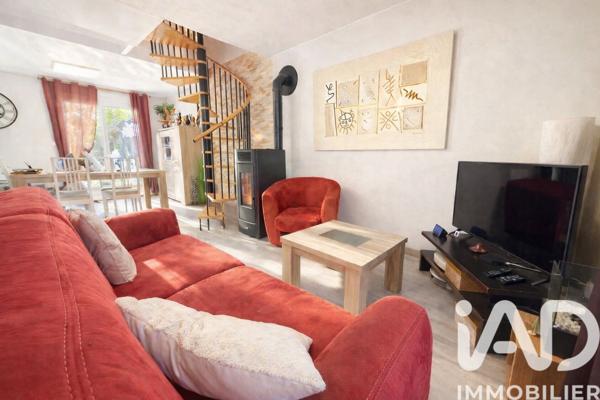 Maison à vendre 6 pièces 119 m² Ruelle-sur-Touvre