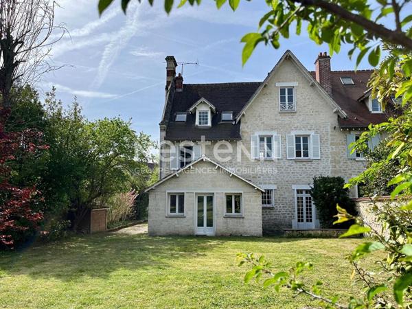Maison de caractère à vendre à Auvers-sur-Oise - 6 chambres - environ 200 m² habitables