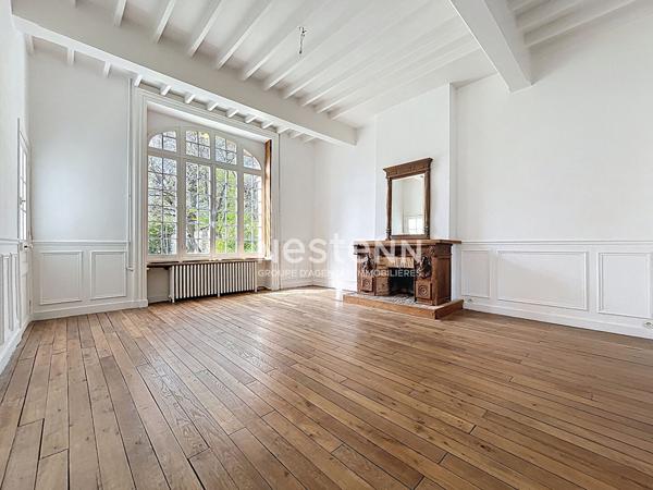 Maison de caractère à vendre à Auvers-sur-Oise - 6 chambres - environ 200 m² habitables