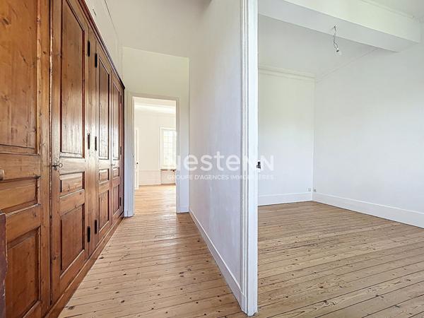 Maison de caractère à vendre à Auvers-sur-Oise - 6 chambres - environ 200 m² habitables
