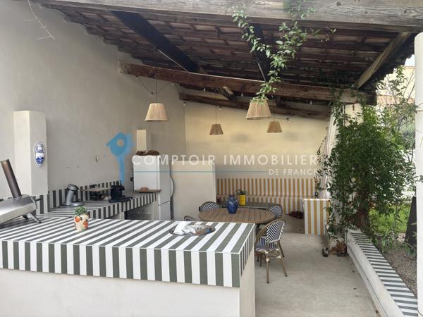 Villa
                                                                                                                                                                                                                                                                                                                        4 pièce(s)                                                                                                                                                                                                          3 chambre(s)                                                                                                                                                                                                          140  m²