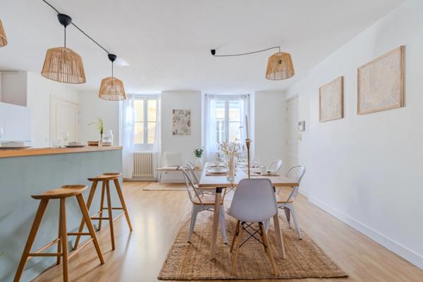 Appartement d’exception Cours du Chapeau Rouge - cave, ascenseur et parking privatif