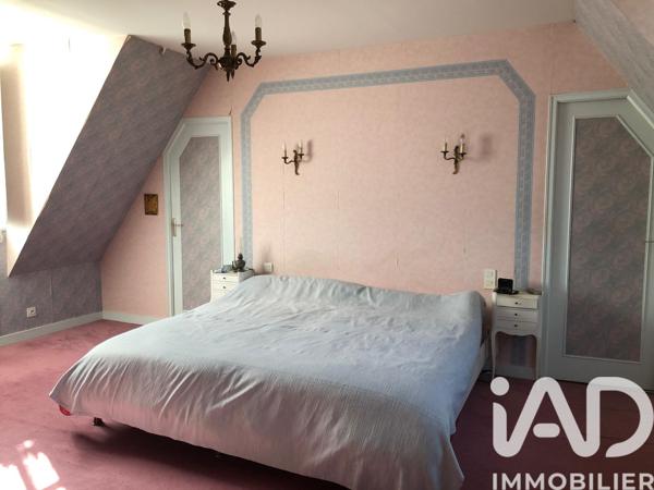 Maison à vendre 8 pièces 236 m² Saint-Rémy-de-Sillé