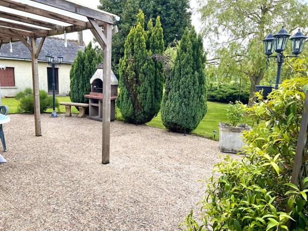 LONGERE RENOVEE  PARIS 1H30 + UNE PETITE MAISON A RENOVER