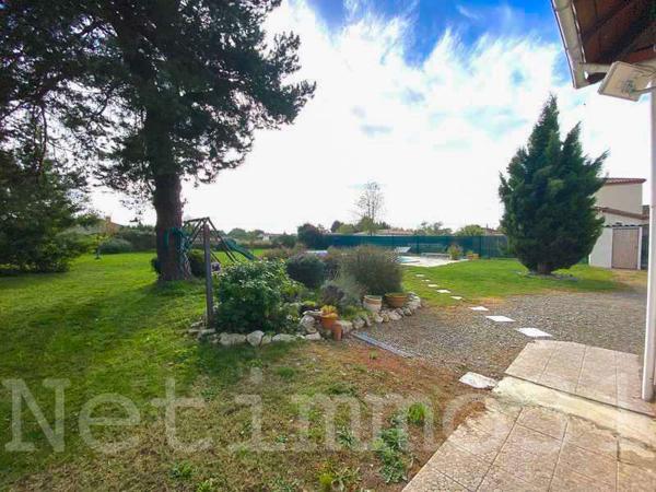 Maison T6 de 130m² avec piscine sur un terrain de 1100m²