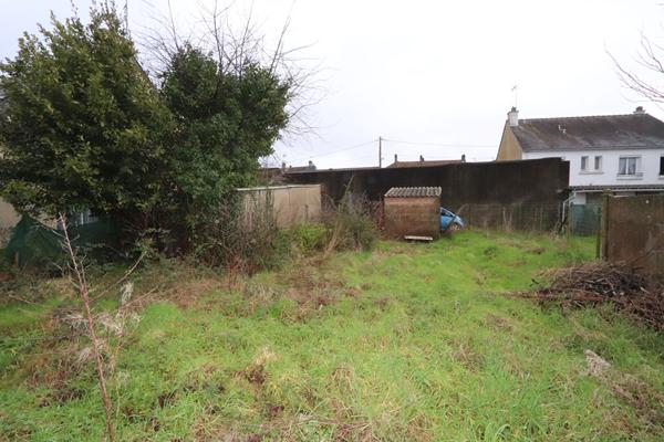 Terrain constructible de 188 m², libre de constructeur à Saint Nazaire