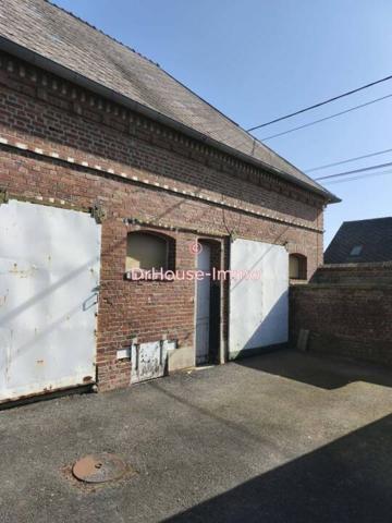Bien immobilier à vendre 2 pièces de 164 m²