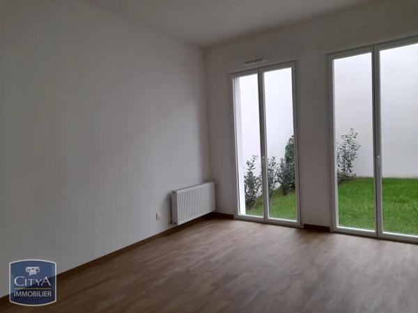 Appartement à louer 3 pièces 63.98m²