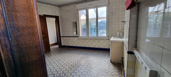 Maison Hirson 8 pièce(s) 200 m2