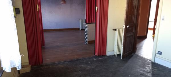 Maison Hirson 8 pièce(s) 200 m2