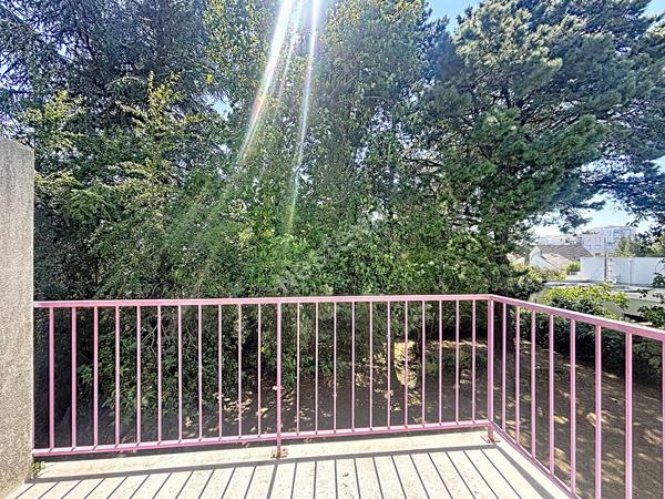 Appartement  lumineux T2  à vendre à Rezé - Secteur 3 Moulins. A visiter!!!