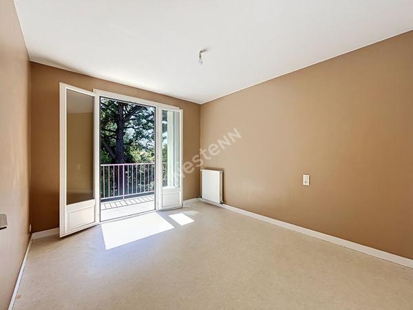 Appartement  lumineux T2  à vendre à Rezé - Secteur 3 Moulins. A visiter!!!