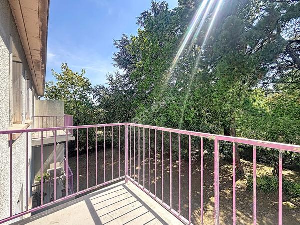 Appartement  lumineux T2  à vendre à Rezé - Secteur 3 Moulins. A visiter!!!
