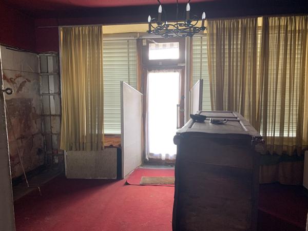 Paulhaguet (43230) MAISON 6 PIECES 160 M2 A RENOVER