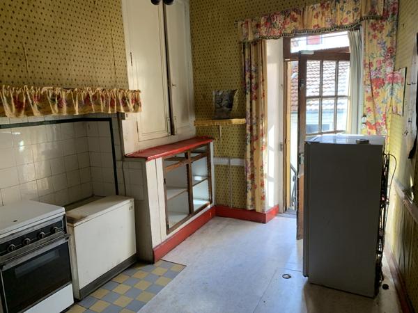 Paulhaguet (43230) MAISON 6 PIECES 160 M2 A RENOVER